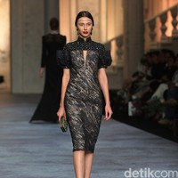 Koleksi terbaru dari brand Sebastian Red & Sebastian Sposa, dengan mengusung tema ARISTOCRAT bertempat di Ballroom The Ritz-Carlton Pasific Place. Jakarta. [Foto Mohammad Abduh/Wolipop]