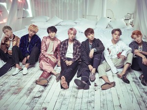 BTS Kembali Pecahkan Rekor dengan Blood, Sweat, Tears