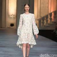 Koleksi terbaru dari brand Sebastian Red & Sebastian Sposa, dengan mengusung tema ARISTOCRAT bertempat di Ballroom The Ritz-Carlton Pasific Place. Jakarta. [Foto Mohammad Abduh/Wolipop]