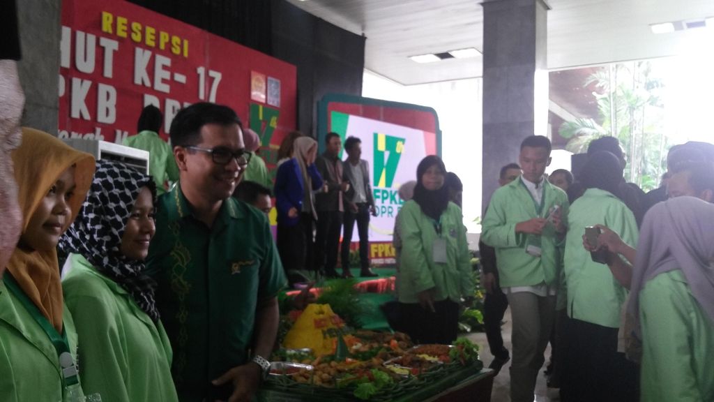 Rayakan HUT, Fraksi PKB Undang Santri ke DPR Agar Tak Takut Berpolitik