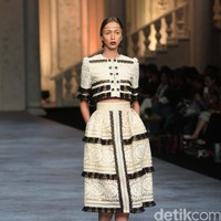 Koleksi terbaru dari brand Sebastian Red & Sebastian Sposa, dengan mengusung tema ARISTOCRAT bertempat di Ballroom The Ritz-Carlton Pasific Place. Jakarta. [Foto Mohammad Abduh/Wolipop]