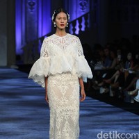 Koleksi terbaru dari brand Sebastian Red & Sebastian Sposa, dengan mengusung tema ARISTOCRAT bertempat di Ballroom The Ritz-Carlton Pasific Place. Jakarta. [Foto Mohammad Abduh/Wolipop]