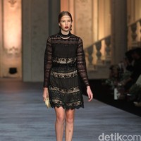 Koleksi terbaru dari brand Sebastian Red & Sebastian Sposa, dengan mengusung tema ARISTOCRAT bertempat di Ballroom The Ritz-Carlton Pasific Place. Jakarta. [Foto Mohammad Abduh/Wolipop]