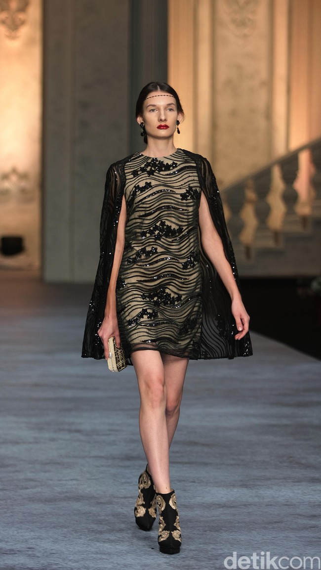 Koleksi terbaru dari brand Sebastian Red & Sebastian Sposa, dengan mengusung tema ARISTOCRAT bertempat di Ballroom The Ritz-Carlton Pasific Place. Jakarta. [Foto Mohammad Abduh/Wolipop]