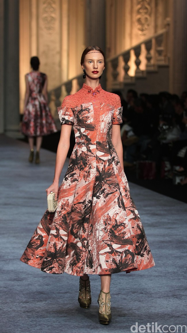 Koleksi terbaru dari brand Sebastian Red & Sebastian Sposa, dengan mengusung tema ARISTOCRAT bertempat di Ballroom The Ritz-Carlton Pasific Place. Jakarta. [Foto Mohammad Abduh/Wolipop]