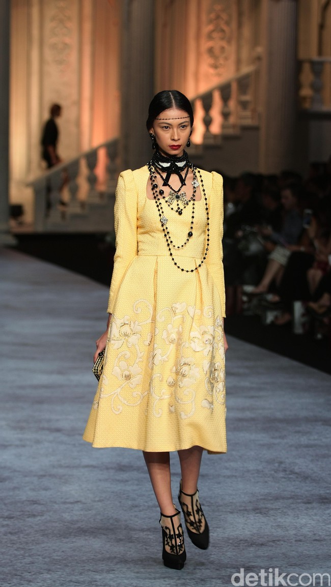 Koleksi terbaru dari brand Sebastian Red & Sebastian Sposa, dengan mengusung tema ARISTOCRAT bertempat di Ballroom The Ritz-Carlton Pasific Place. Jakarta. [Foto Mohammad Abduh/Wolipop]