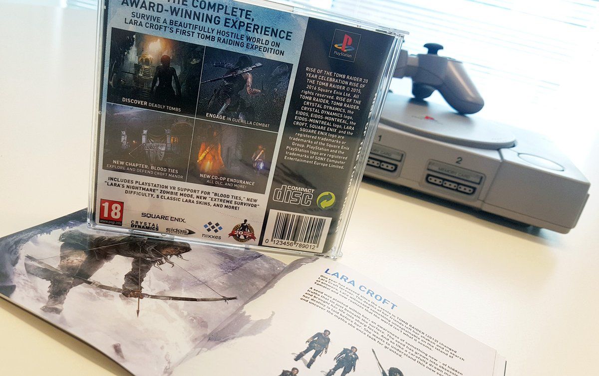 Bungkusnya mirip dengan bungkus game era PlayStation One.