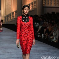 Koleksi terbaru dari brand Sebastian Red & Sebastian Sposa, dengan mengusung tema ARISTOCRAT bertempat di Ballroom The Ritz-Carlton Pasific Place. Jakarta. [Foto Mohammad Abduh/Wolipop]