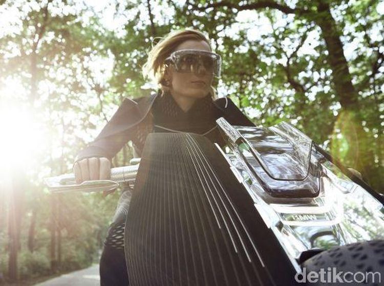 Motor Masa Depan BMW, Tak Perlu Pakai Helm