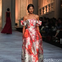 Koleksi terbaru dari brand Sebastian Red & Sebastian Sposa, dengan mengusung tema ARISTOCRAT bertempat di Ballroom The Ritz-Carlton Pasific Place. Jakarta. [Foto Mohammad Abduh/Wolipop]