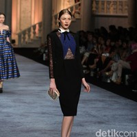 Koleksi terbaru dari brand Sebastian Red & Sebastian Sposa, dengan mengusung tema ARISTOCRAT bertempat di Ballroom The Ritz-Carlton Pasific Place. Jakarta. [Foto Mohammad Abduh/Wolipop]