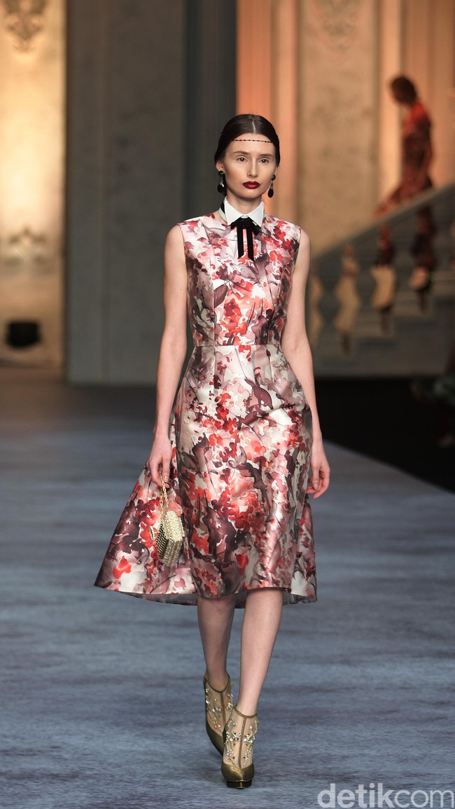 Koleksi terbaru dari brand Sebastian Red & Sebastian Sposa, dengan mengusung tema ARISTOCRAT bertempat di Ballroom The Ritz-Carlton Pasific Place. Jakarta. [Foto Mohammad Abduh/Wolipop]