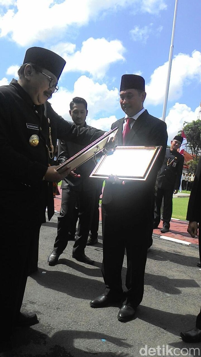 HUT Provinsi Jawa Timur, Banyuwangi Jadi Kabupaten Terbaik PIN Polio 2016