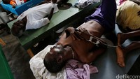 Dampak Topan Matthew yang telah menelan korban jiwa mencapai 1.000 orang semakin diperparah dengan adanya wabah kolera. REUTERS/Carlos Garcia Rawlins.