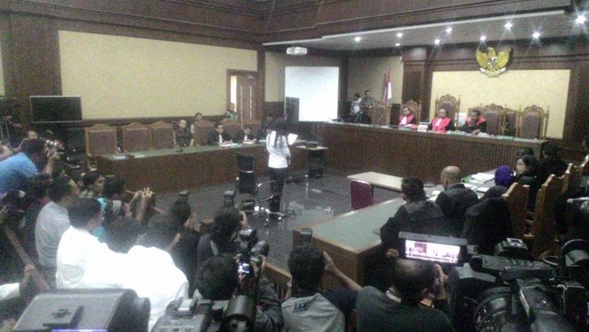 Luapan Tangis Jessica Wongso: Mengenang Mirna dan Sumpah Tak Membunuh