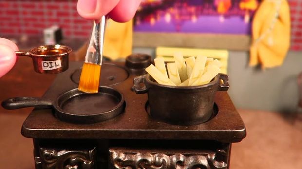 Jay Baron, Seniman Pembuat Lasagna Terkecil di Dunia
