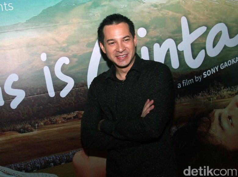 Banyak Partai Tawarkan Maju Caleg, Ari Wibowo Pilih Jadi Rakyat Banyak Partai Tawarkan Maju Caleg, Ari Wibowo Pilih Jadi Rakyat