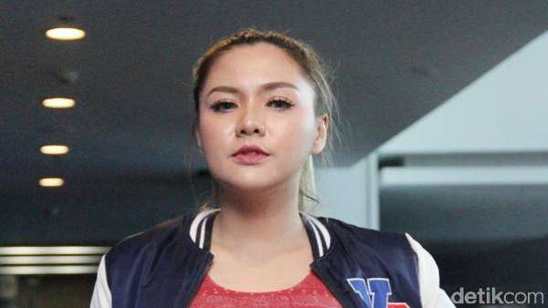 Vicky Shu Jadi Chubby Vicky Shu Jadi Chubby