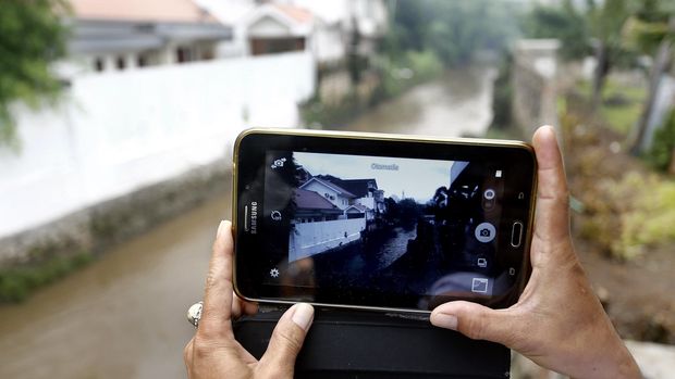 Tangani Banjir Kemang, Pemkot Jaksel Bongkar Lahan Parkir Hotel Pop!