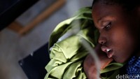 Topan Matthew menerjang Haiti pada 4 Oktober lalu dengan membawa angin berkecepatan 233 kilometer per jam dan hujan deras, yang menyebabkan sekitar 1,4 juta orang membutuhkan bantuan kemanusiaan. REUTERS/Carlos Garcia Rawlins.