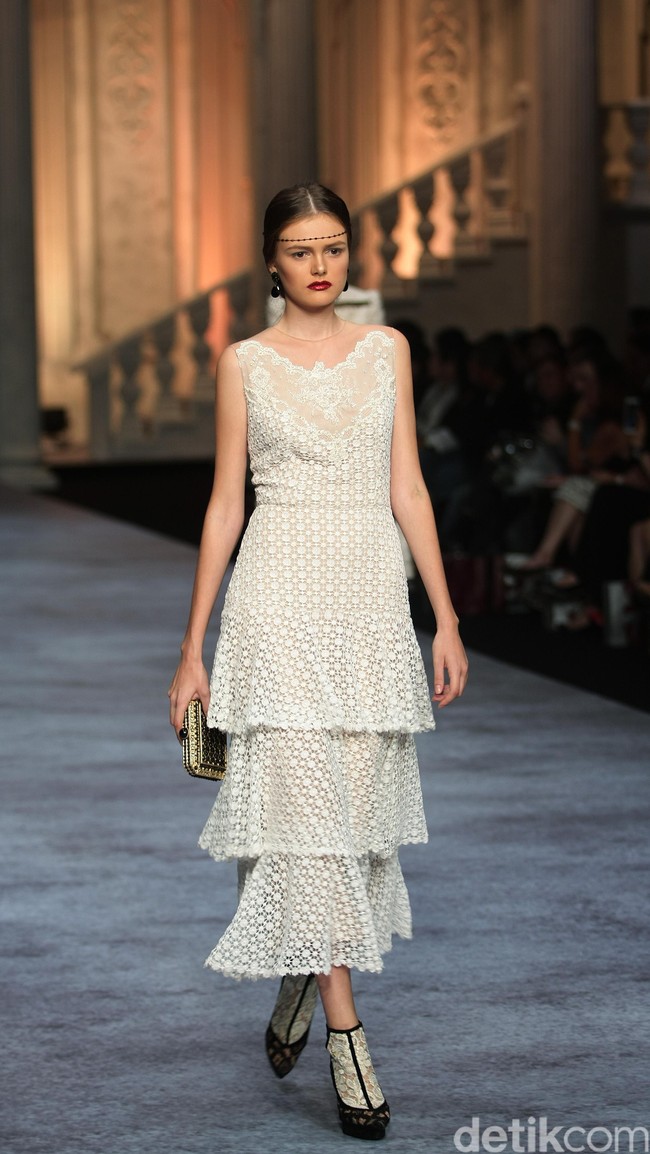 Koleksi terbaru dari brand Sebastian Red & Sebastian Sposa, dengan mengusung tema ARISTOCRAT bertempat di Ballroom The Ritz-Carlton Pasific Place. Jakarta. [Foto Mohammad Abduh/Wolipop]