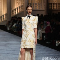 Koleksi terbaru dari brand Sebastian Red & Sebastian Sposa, dengan mengusung tema ARISTOCRAT bertempat di Ballroom The Ritz-Carlton Pasific Place. Jakarta. [Foto Mohammad Abduh/Wolipop]