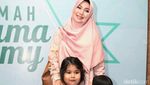 Tanpa Suami, Puput Melati Tetap Happy