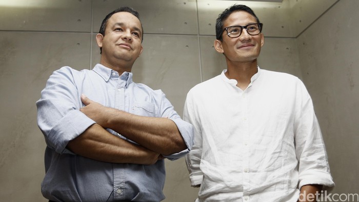 Anies-Sandi Kompak Sambut Tantangan Joget PPAP
