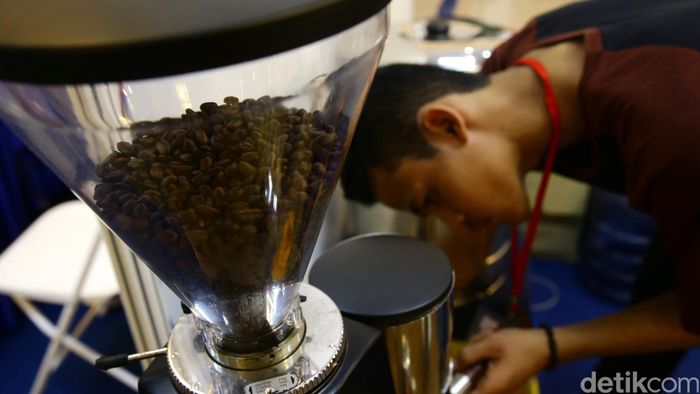 Ilustrasi Kopi (Foto: Hasan Al Habshy) Ilustrasi Kopi (Foto: Hasan Al Habshy)