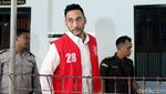 Penampilan Restu Sinaga di Sidang Perdana