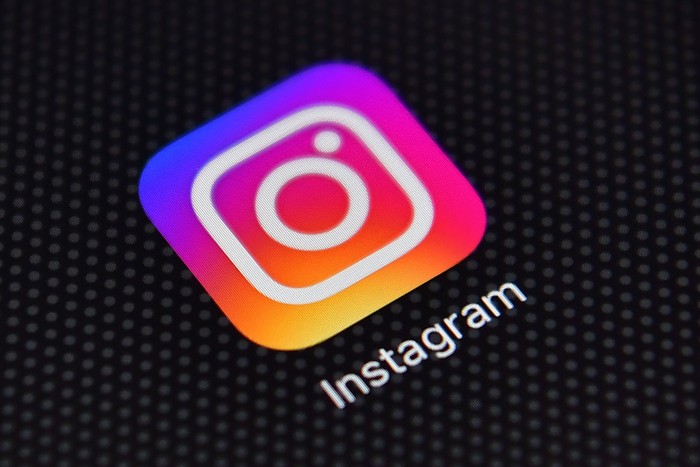 LONDON, ENGLAND  AUGUST 03 The Instagram app logo is displayed on an iPhone on August 3, 2016 in London, England.  Photo by Carl CourtGetty Images