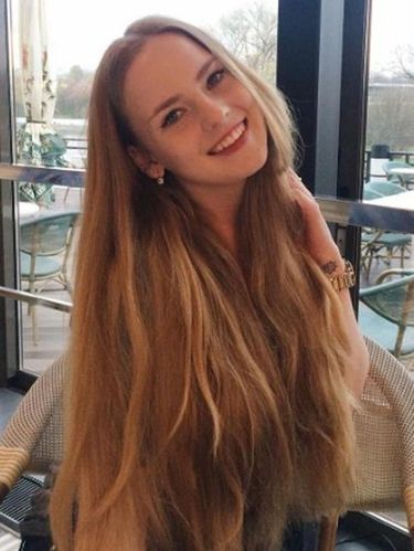 Foto: Guru Matematika Cantik Oksana Neveselaya yang Populer di Internet