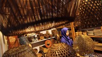 Trade Expo Indonesia 2016 menjadi momentum bagi para pengusaha dalam dan luar negeri untuk mendapatkan berbagai produk unggulan serta menjadi ajang pertukaran informasi mengenai produk buatan Indonesia.