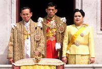 Raja Bhumibol Adulyadej, Ratu Sirikit, dan Pangeran Vajiralongkorn