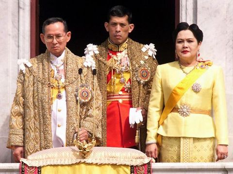 Sirikit, Pianis Cantik yang Setia Dampingi Raja Thailand Hingga Akhir Hayat