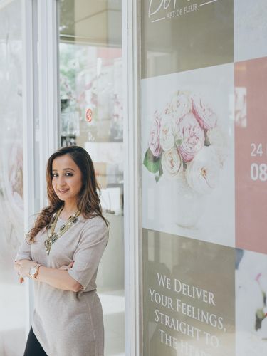 Merangkai Bunga Selamatkan Simran Punjabi dari Depresi Pasca Keguguran 