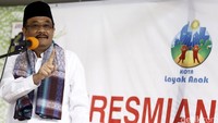 Djarot memberikan sambutan.