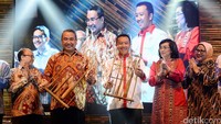 Pada kesempatan itu pula Mendes PDT melakukan perjanjian kerjasama untuk membangkitan Olahraga dari Desa.