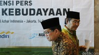 Konfrensi internasional tersebut diselenggarakan oleh UAI, ICMI, dan Kantor Utusan Khusus Presiden RI untuk Timur Tengah dan Organisasi Kerjasama Islam.