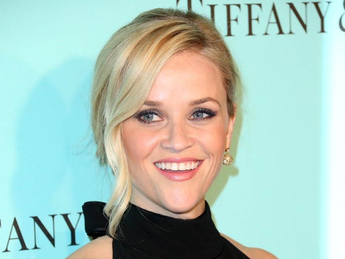 Reese Witherspoon BEVERLY HILLS, CA - OCTOBER 13: Actress Reese Witherspoon celebrates the unveiling of the renovated Tiffinay & Co. Beverly Hills store at Tiffany & Co. on October 13, 2016 in Beverly Hills, California. (Photo by Frederick M. Brown/Getty Images)