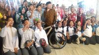 Kawula Muda di Bandung Ini Tiap Hari Bersepeda ke Sekolah