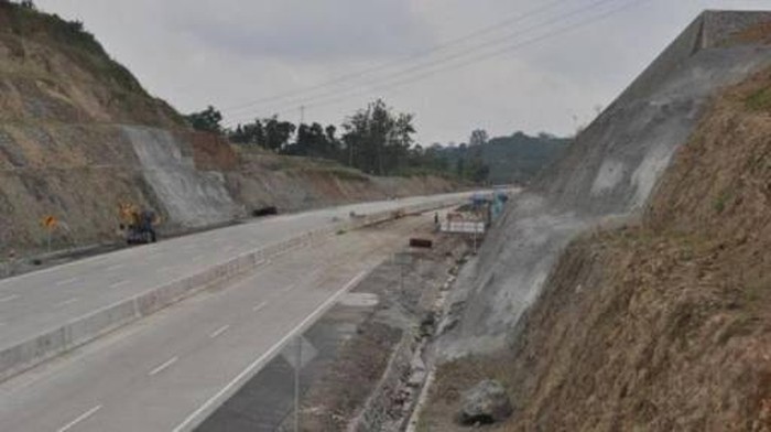 Masih Bebaskan Lahan, Tol Manado-Bitung Tersambung 2019