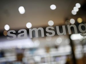 CES 2022: TV Remote Samsung Akan Pakai Energi Frekuensi Radio