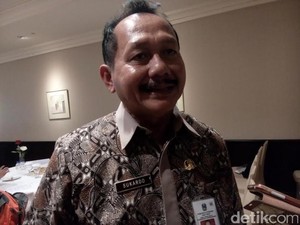 Tak Ingin Gubernur Ditegur Menteri, Kadisnaker Jatim Minta UMP Ditetapkan Sebelum UMK