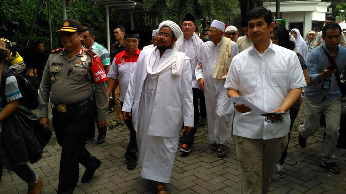 Perwakilan Massa Pendemo Ahok Diterima di Kantor Bareskrim KKP