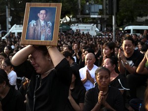 Ini Imbauan untuk Wisatawan Terkait Wafatnya Raja Thailand