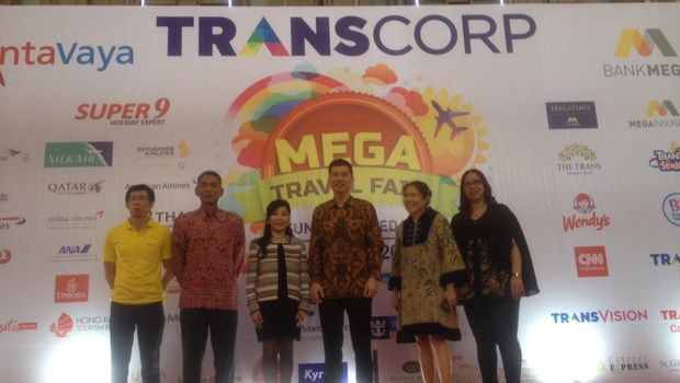 Berfoto bersama (Jefris Santama/detikTravel)