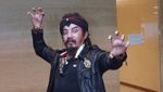 Limbad Heboh dengan Aksesori Batu Akik
