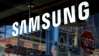 Kata paling terkenal dari pidato itu adalah ubah semua hal kecuali istri dan anakmu. Saking berpengaruhnya pidato itu terhadap sukses Samsung, kabarnya terdapat replika ruangan hotel tempat Lee berbicara di kantor pusat Samsung Korea Selatan. Foto: Reuters   