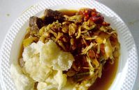 Dipadu dengan Semur dan Asinan, Bubur Ase Jadi Sajian Unik Asal Betawi